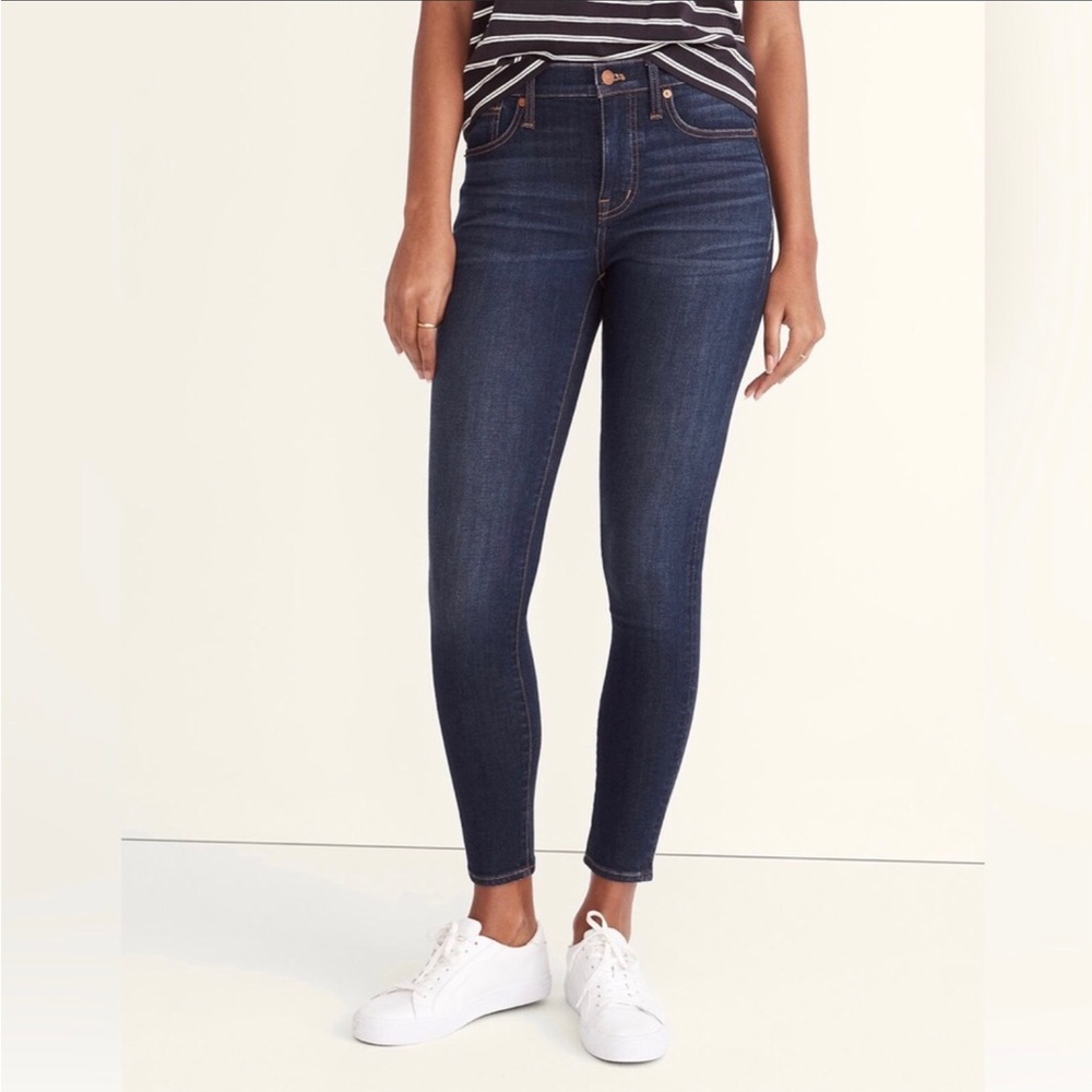 Madewell blue 9” mid-rise skinny jeans size 29